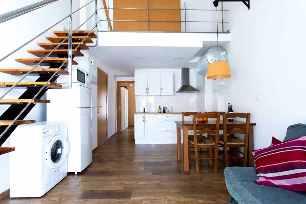 Acogedor Duplex Con Terraza Interior En La Playa Apartment Valencia Ngoại thất bức ảnh